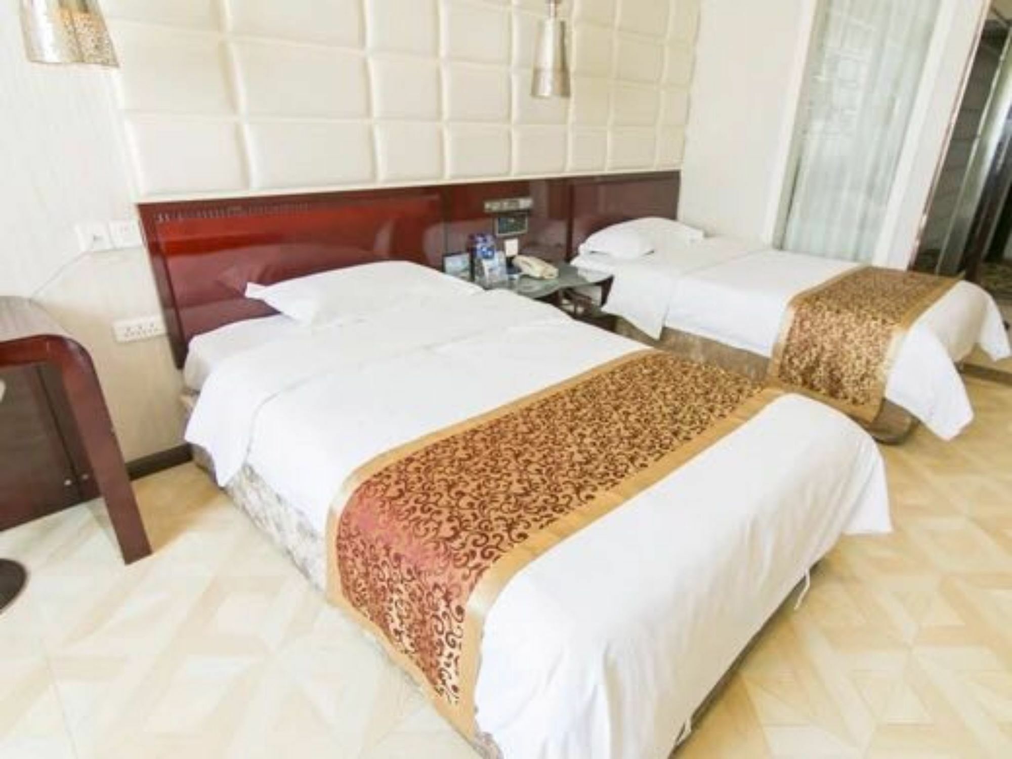 Tianjin Bindao Business Hotel Binhai  Экстерьер фото